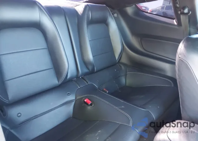 1FA6P8CF5K5200341: 44145755