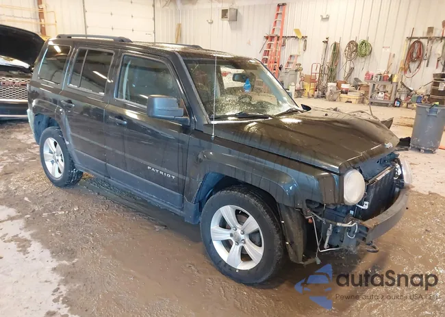 1C4NJRFB9ED520570: 44145787