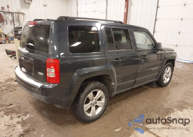 1C4NJRFB9ED520570: 44145787