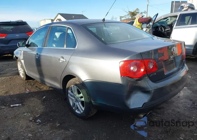 3VWEF81K57M078796: 44145808