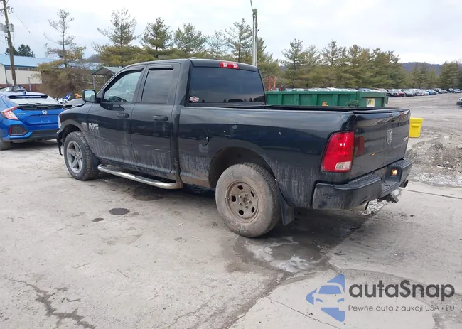 1C6RR7FT8FS690530: 44145818