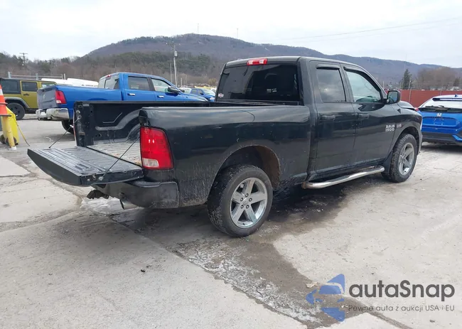 1C6RR7FT8FS690530: 44145818