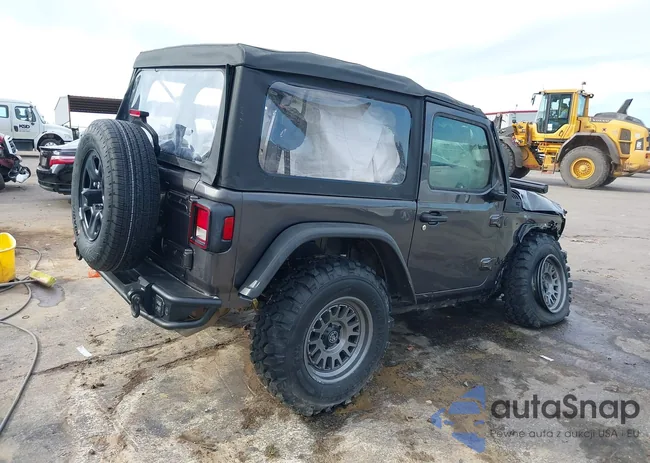 1C4PJXAN8SW562632: 44145892