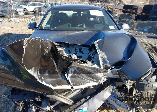 WBA5B3C52FD545849: 44145928