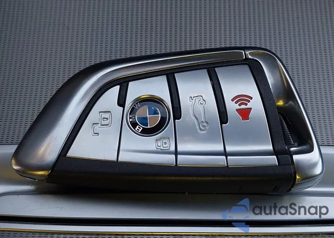 5UXCR6C57KLL04018: 44145955