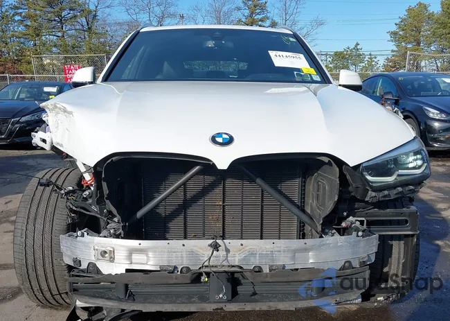 5UXCR6C57KLL04018: 44145955