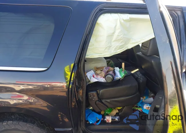 5LMJJ3J50DEL04668: 44145960