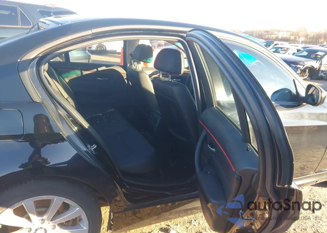 WBAPK7G57BNN87481: 44146011