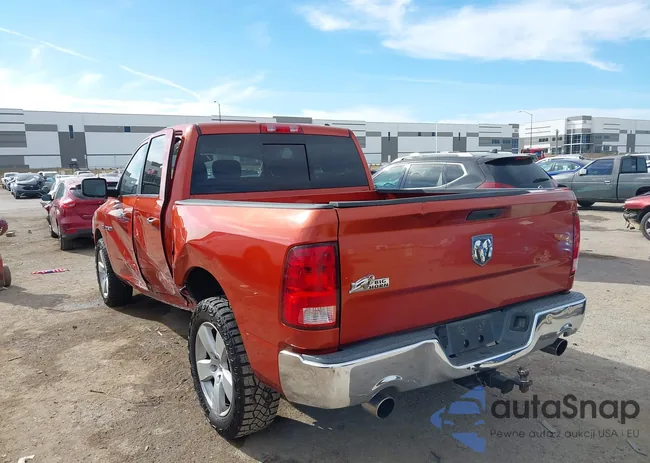 1D3HB13T29S737962: 44146031