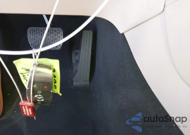 W1N0G8DB2NV333857: 44146033