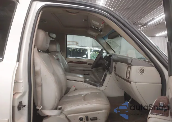 3GYEK63N83G315827: 44145142