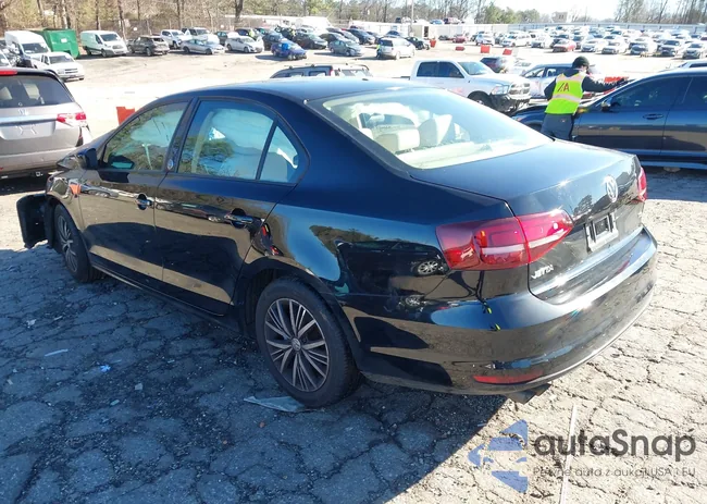 3VWDB7AJ3JM207828: 44145233