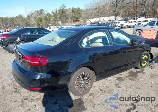 3VWDB7AJ3JM207828: 44145233