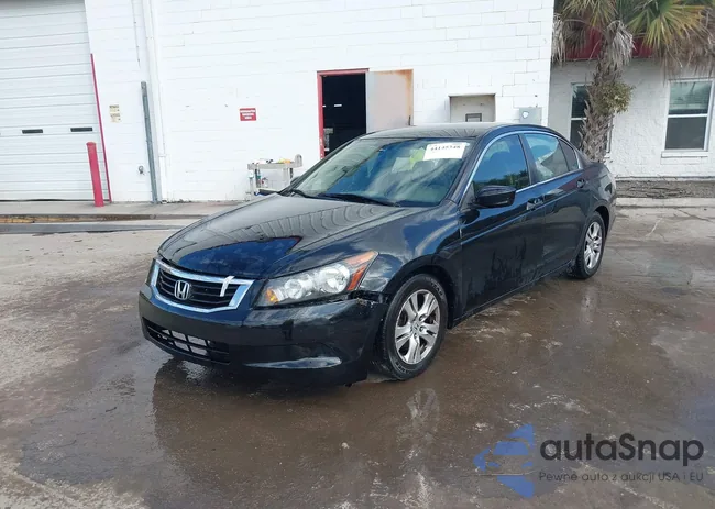 1HGCP2F45AA141013: 44145248