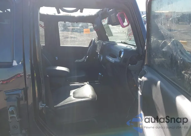 1C4HJWFG8GL312499: 44145416