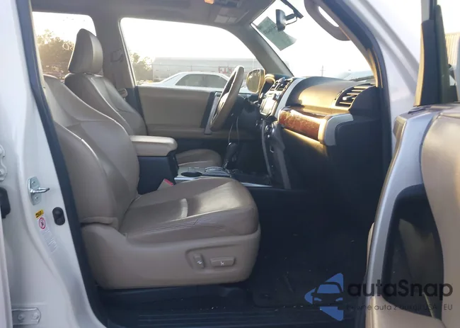 JTEZU5JR6J5179554: 44146489