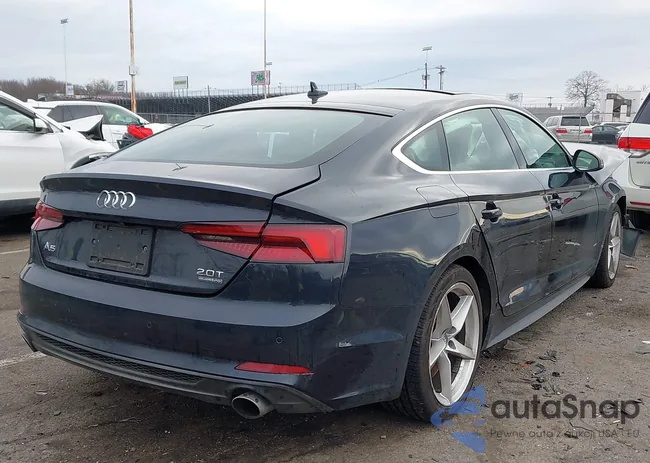 WAUENCF5XJA053695: 44146576