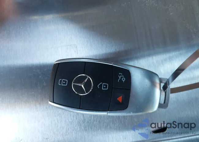 W1KWF8EB3MR649364: 44146665