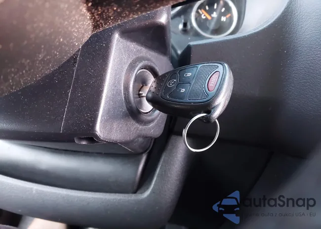 1C4NJDEBXGD719019: 44146726