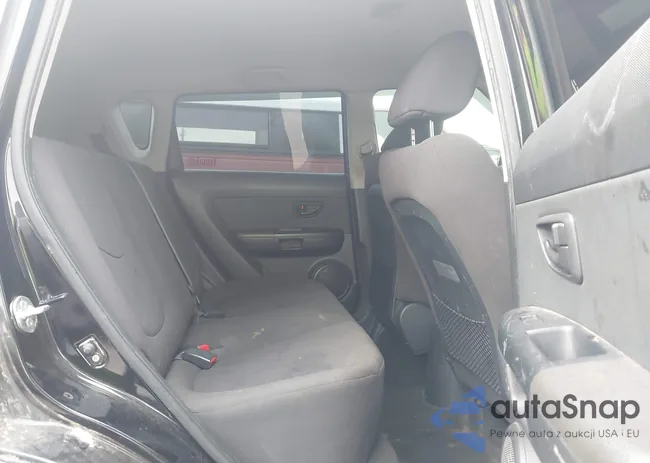 KNDJT2A5XC7456262: 44146829