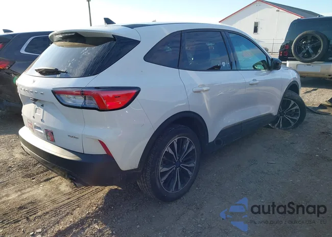 1FMCU9G66NUA38456: 44146838