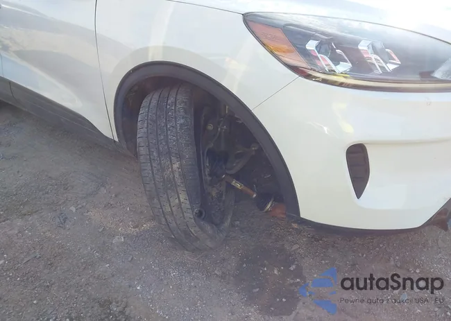 1FMCU9G66NUA38456: 44146838