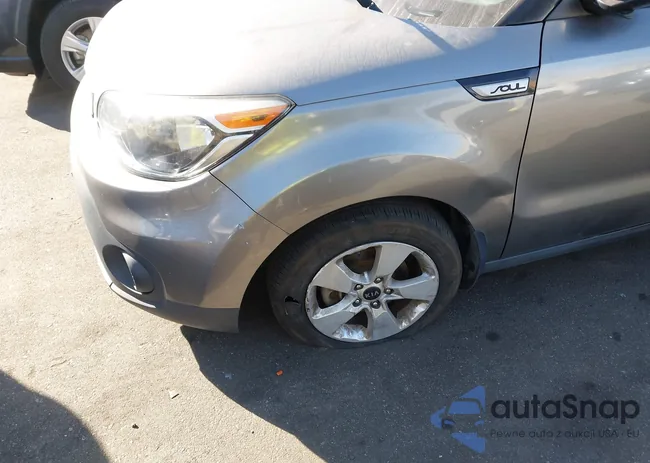 KNDJN2A23H7466932: 44146853