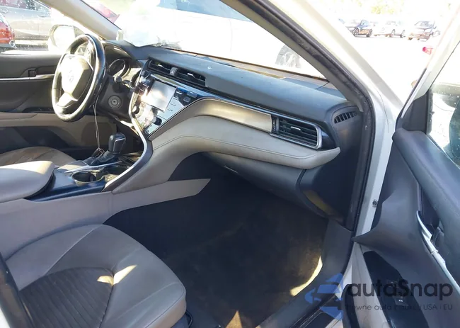 4T1B11HK7KU716824: 44146857