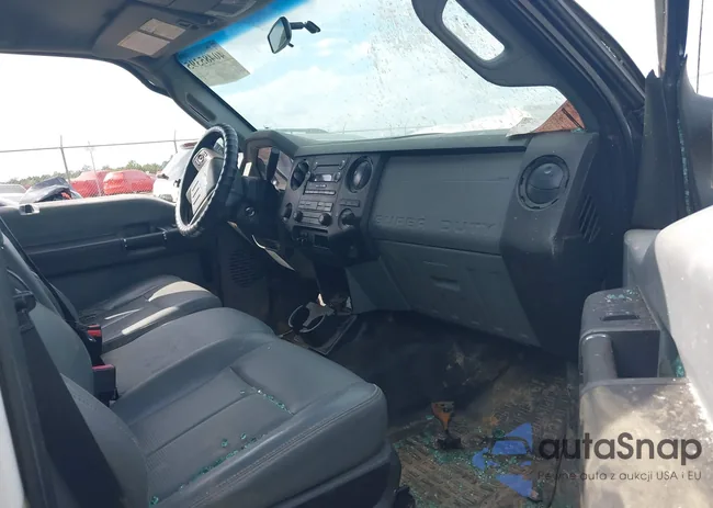 1FT7W2BT3CEC21650: 44146887