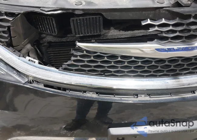 2C4RC1EG8HR757448: 44146894