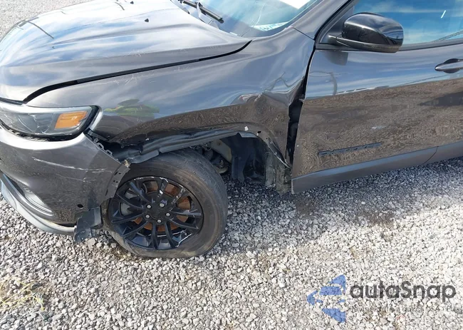 1C4PJMMB8PD104012: 44146930