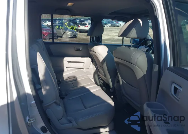 5FNYF4H57FB014674: 44146945