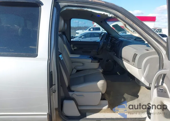 1GTR2VE30BZ349577: 44146972