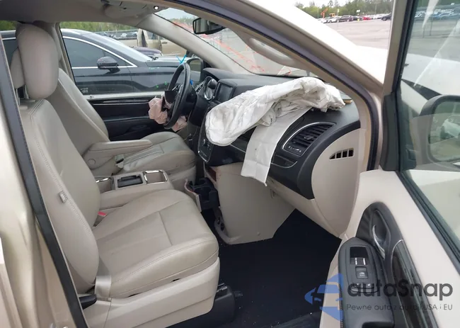 2C4RC1BGXDR662713: 44146996