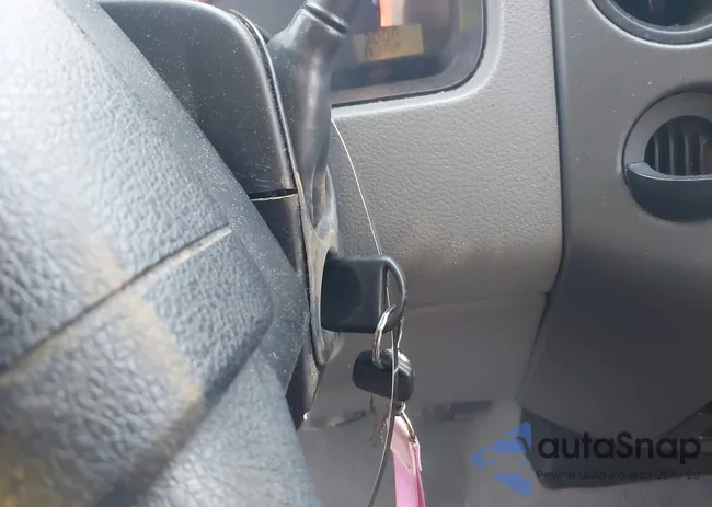 1FTRW12W78KB71423: 44147013