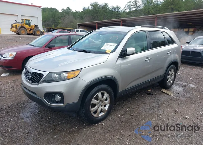 5XYKT3A68DG421694: 44146078