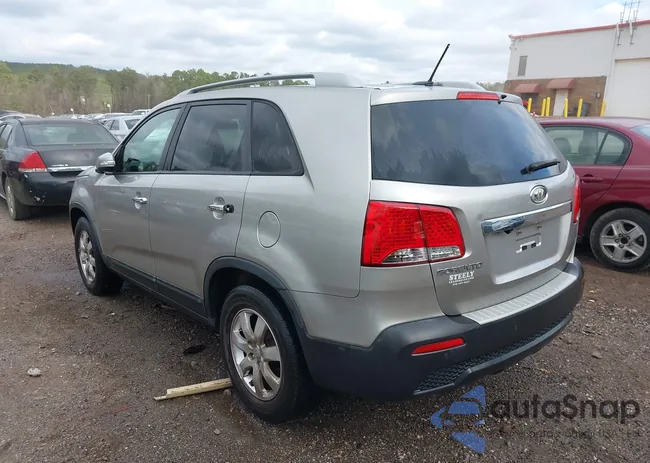 5XYKT3A68DG421694: 44146078