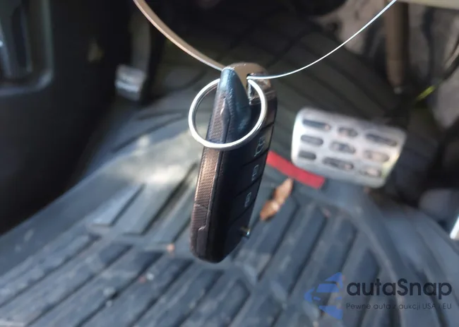 KNDP6CAC9L7701901: 44146167