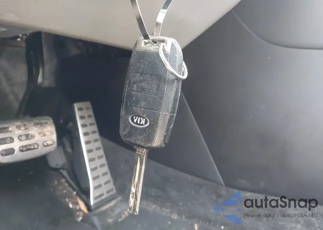 KNDP6CAC9L7701901: 44146167