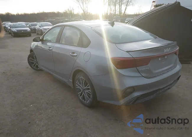 3KPF54AD2RE819889: 44146178