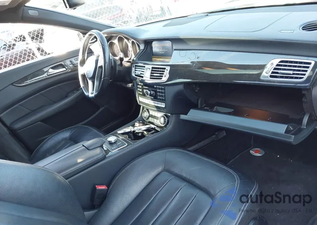 WDDLJ7DB1CA007526: 44146254