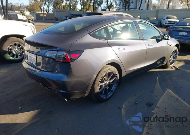 5YJ3E1EA4PF638883: 44146282