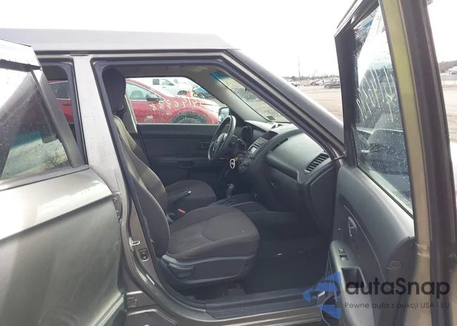 KNDJT2A59D7494311: 44146388