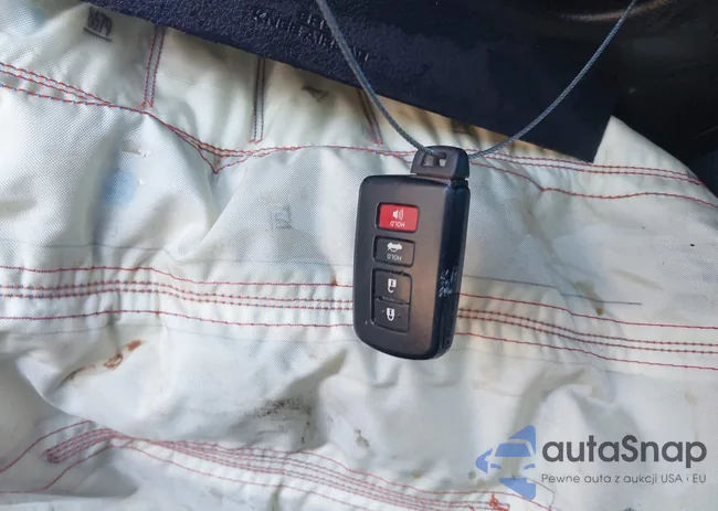 5YFBURHE5EP158266: 44146398