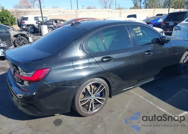 3MW5U7J09M8B62235: 44146416