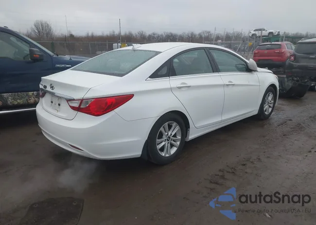 5NPEB4AC8DH715956: 44147480