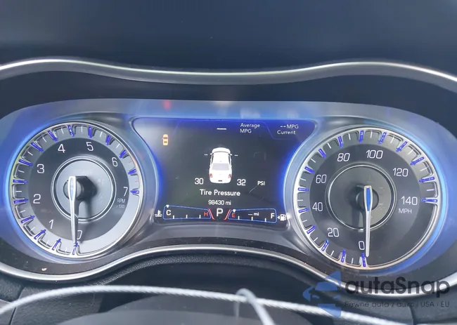 2C3CCAAG4JH320428: 44147582