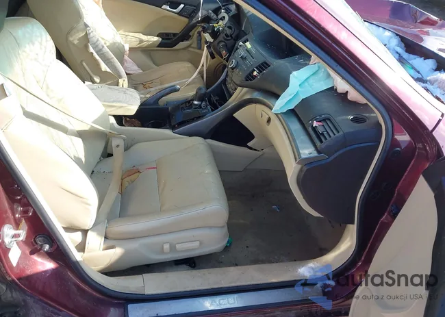 JH4CU2F66BC008029: 44147599