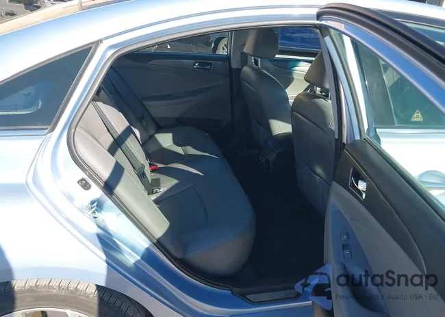 KMHEC4A43DA071467: 44147657