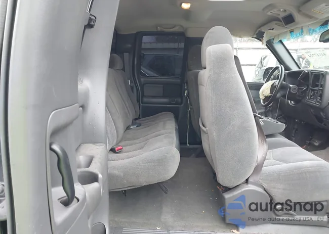 2GCEC19V741243686: 44147724